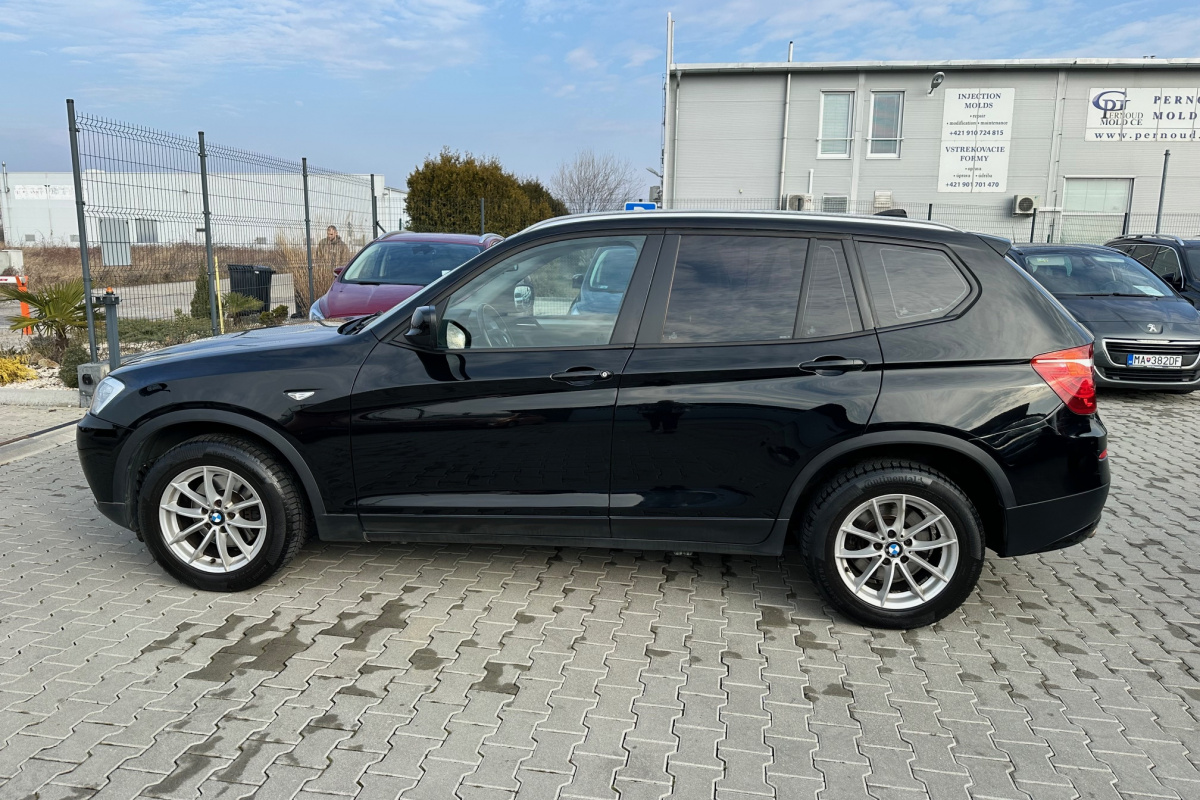 Ponuka vozidiel / BMW X3 xDrive20d A/T - video