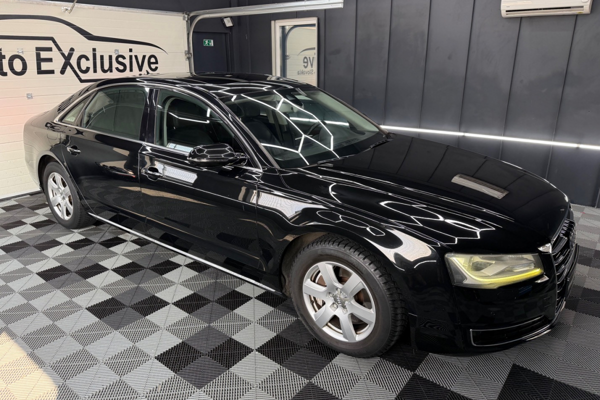 Ponuka vozidiel / Audi A8 3.0 TDI V6 DPF clean diesel quattro tiptronic - video Ponuka vozidiel / Audi A8 3.0 TDI V6 DPF clean diesel quattro tiptronic - video