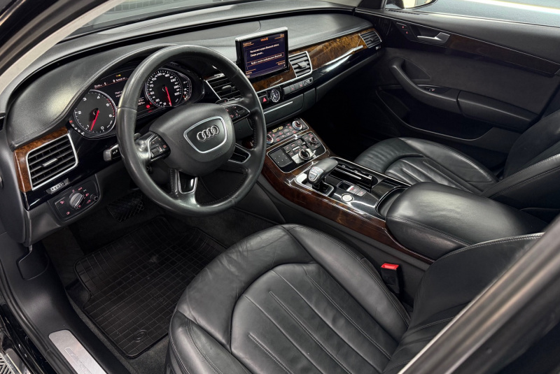 Ponuka vozidiel / Audi A8 3.0 TDI V6 DPF clean diesel quattro tiptronic - video Ponuka vozidiel / Audi A8 3.0 TDI V6 DPF clean diesel quattro tiptronic - video