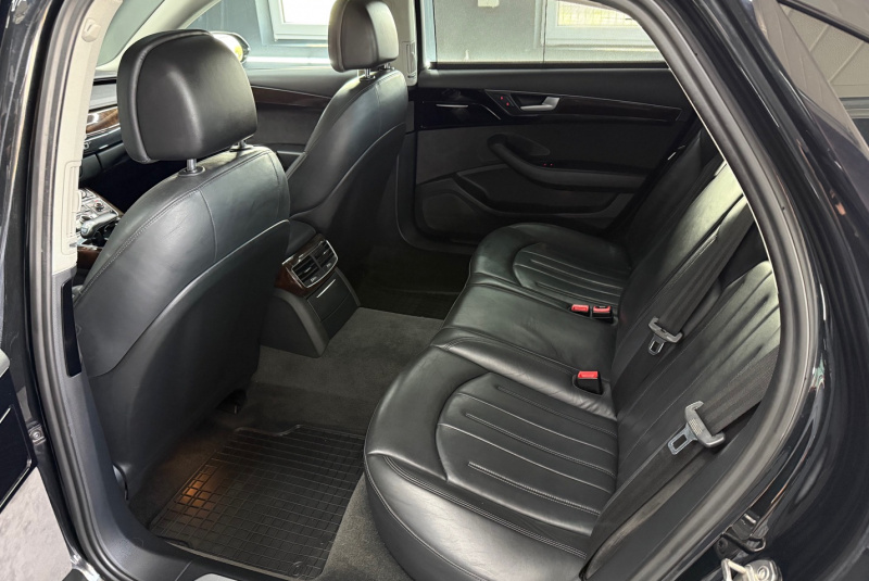 Ponuka vozidiel / Audi A8 3.0 TDI V6 DPF clean diesel quattro tiptronic - video Ponuka vozidiel / Audi A8 3.0 TDI V6 DPF clean diesel quattro tiptronic - video
