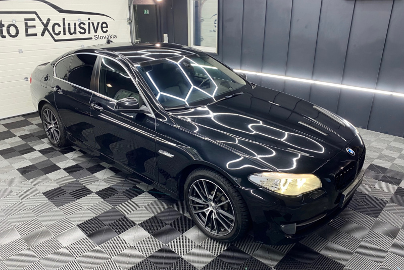 Ponuka vozidiel / BMW Rad 5 530d xDrive A/T - video Ponuka vozidiel / BMW Rad 5 530d xDrive A/T - video