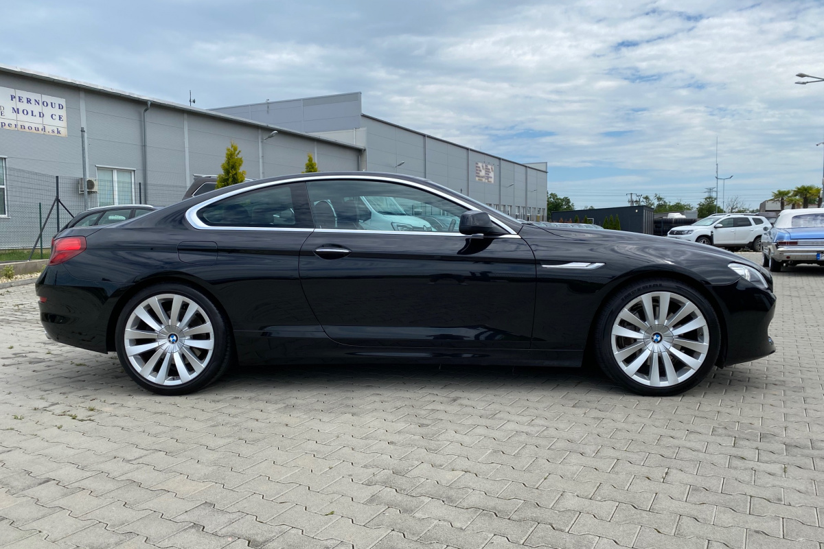 Ponuka vozidiel / BMW Rad 6 Coupé 640d xDrive M Sport - video