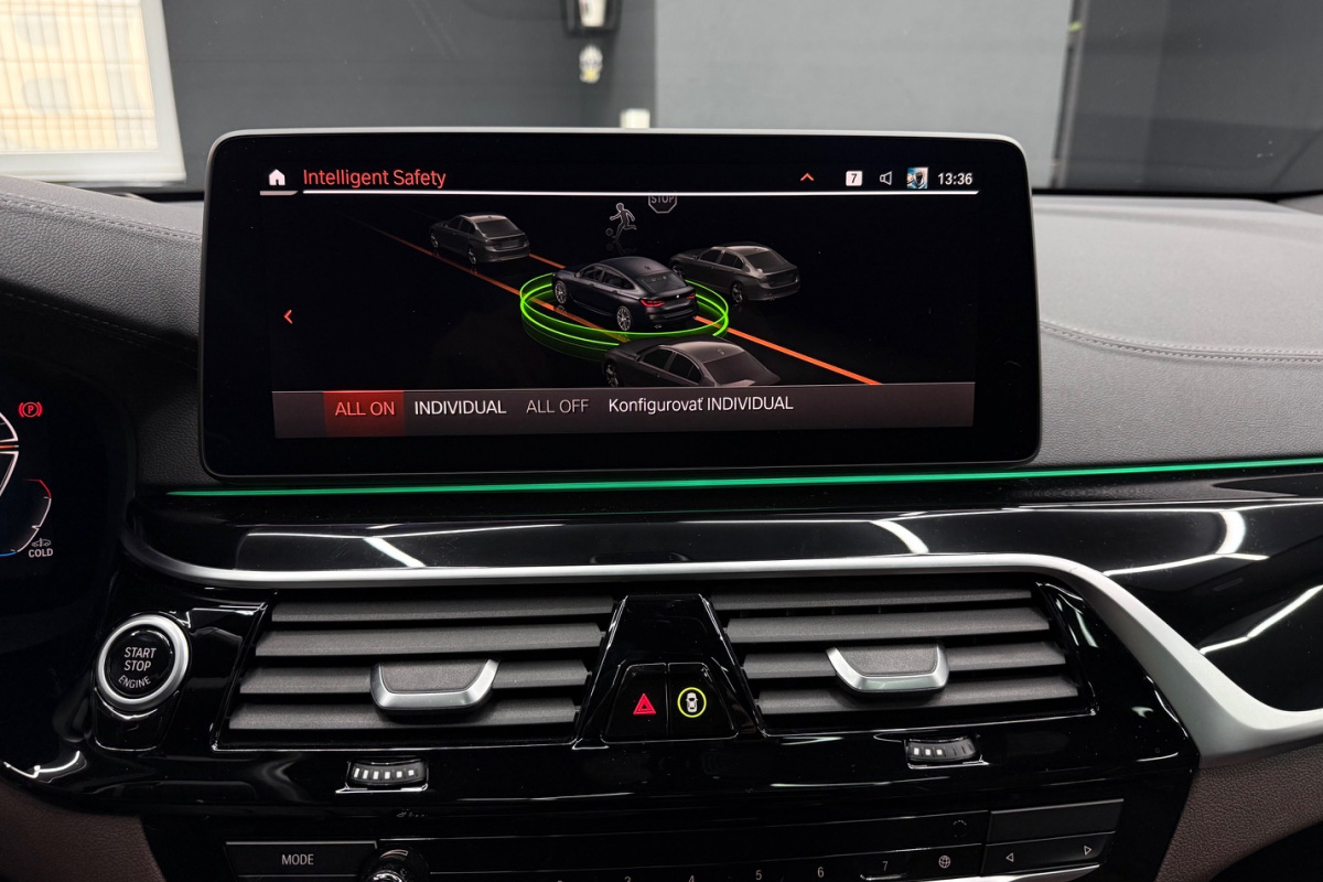 Ponuka vozidiel / BMW Rad 6 GT 640d mHEV xDrive Gran Turismo A/T - video Ponuka vozidiel / BMW Rad 6 GT 640d mHEV xDrive Gran Turismo A/T - video