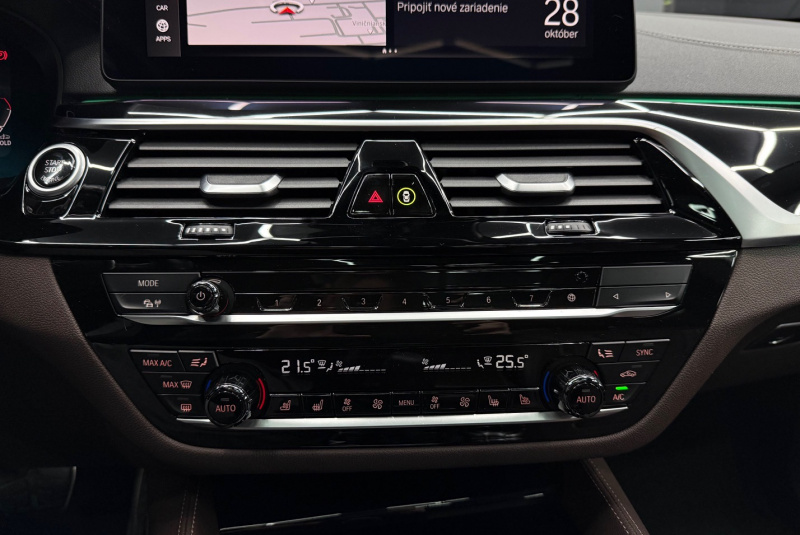 Ponuka vozidiel / BMW Rad 6 GT 640d mHEV xDrive Gran Turismo A/T - video Ponuka vozidiel / BMW Rad 6 GT 640d mHEV xDrive Gran Turismo A/T - video