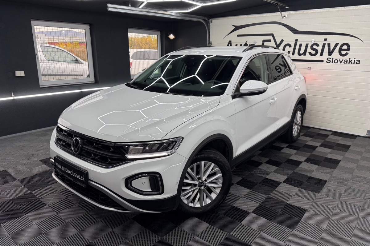 Ponuka vozidiel / Volkswagen T-Roc 1.5 TSI Style DSG - video Ponuka vozidiel / Volkswagen T-Roc 1.5 TSI Style DSG - video