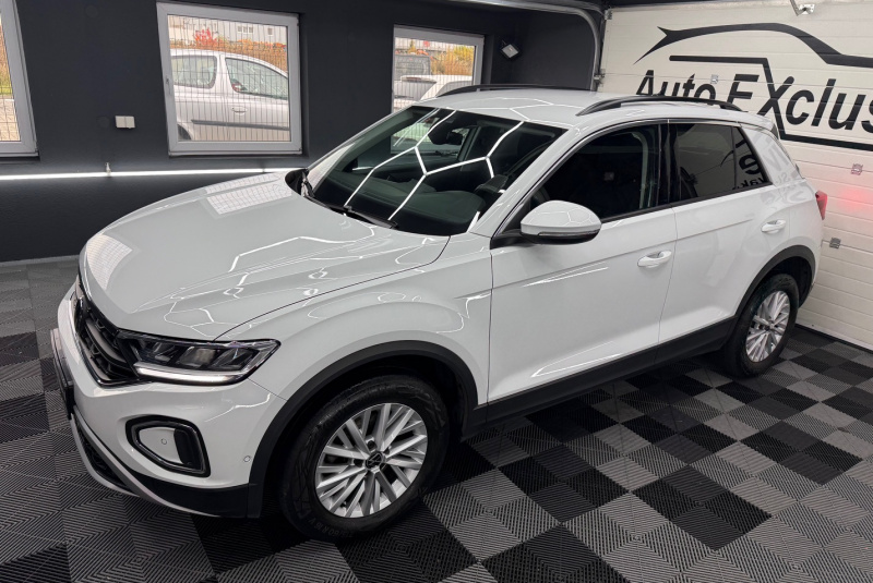 Ponuka vozidiel / Volkswagen T-Roc 1.5 TSI Style DSG - video Ponuka vozidiel / Volkswagen T-Roc 1.5 TSI Style DSG - video