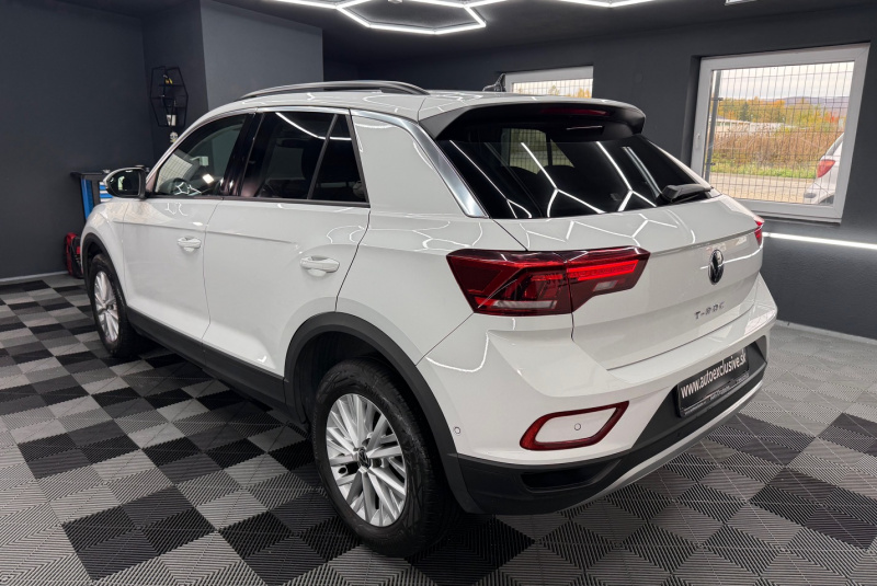Ponuka vozidiel / Volkswagen T-Roc 1.5 TSI Style DSG - video Ponuka vozidiel / Volkswagen T-Roc 1.5 TSI Style DSG - video