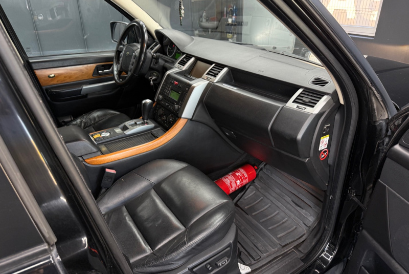 Ponuka vozidiel / Land Rover Range Rover Sport 2.7 TDV6 SE - video Ponuka vozidiel / Land Rover Range Rover Sport 2.7 TDV6 SE - video
