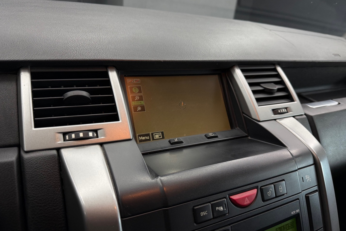 Ponuka vozidiel / Land Rover Range Rover Sport 2.7 TDV6 SE - video Ponuka vozidiel / Land Rover Range Rover Sport 2.7 TDV6 SE - video