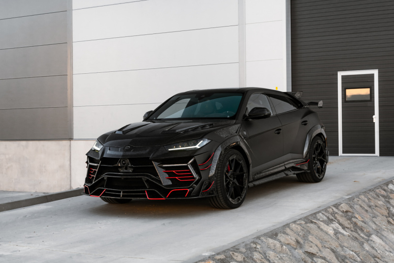 Ponuka vozidiel / Lamborghini Urus 4.0 V8 Mansory 700koní - video Ponuka vozidiel / Lamborghini Urus 4.0 V8 Mansory 700koní - video