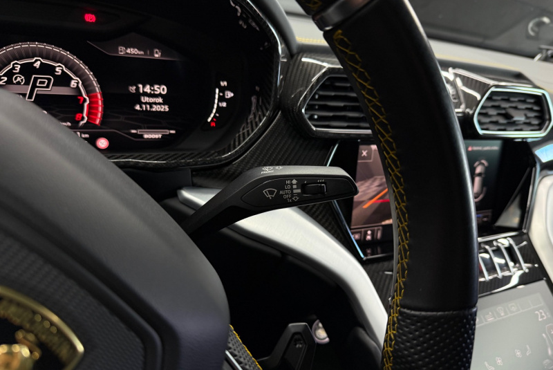 Ponuka vozidiel / Lamborghini Urus 4.0 V8 Mansory 700koní - video Ponuka vozidiel / Lamborghini Urus 4.0 V8 Mansory 700koní - video
