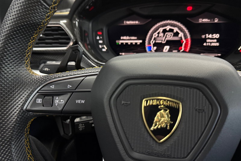 Ponuka vozidiel / Lamborghini Urus 4.0 V8 Mansory 700koní - video Ponuka vozidiel / Lamborghini Urus 4.0 V8 Mansory 700koní - video