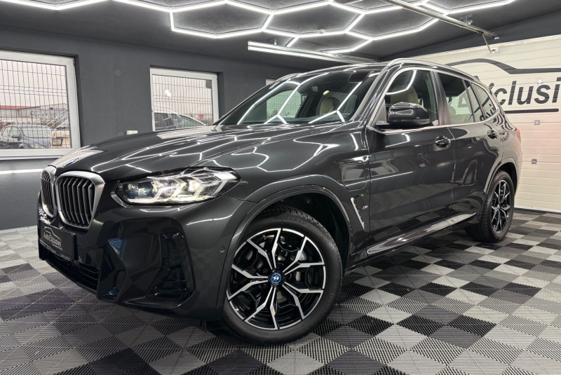 Ponuka vozidiel / BMW X3 xDrive30e M-PACKET PLUG-IN HYBRID - video Ponuka vozidiel / BMW X3 xDrive30e M-PACKET PLUG-IN HYBRID - video