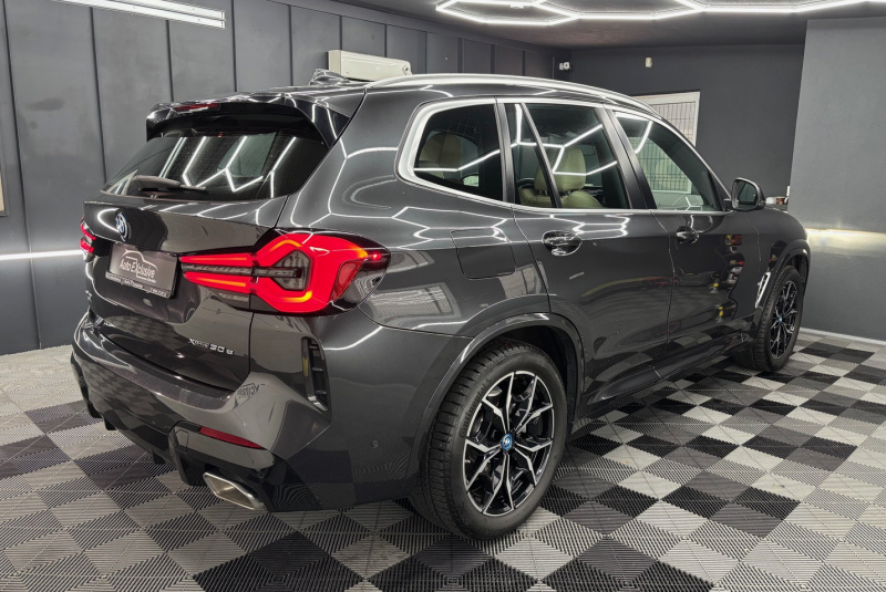 Ponuka vozidiel / BMW X3 xDrive30e M-PACKET PLUG-IN HYBRID - video Ponuka vozidiel / BMW X3 xDrive30e M-PACKET PLUG-IN HYBRID - video