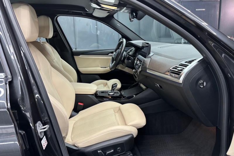 Ponuka vozidiel / BMW X3 xDrive30e M-PACKET PLUG-IN HYBRID - video Ponuka vozidiel / BMW X3 xDrive30e M-PACKET PLUG-IN HYBRID - video