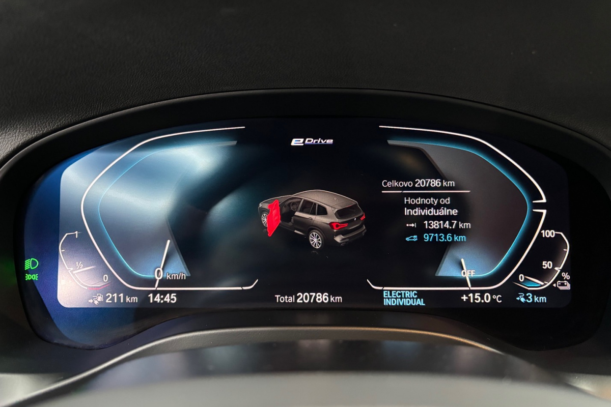 Ponuka vozidiel / BMW X3 xDrive30e M-PACKET PLUG-IN HYBRID - video Ponuka vozidiel / BMW X3 xDrive30e M-PACKET PLUG-IN HYBRID - video