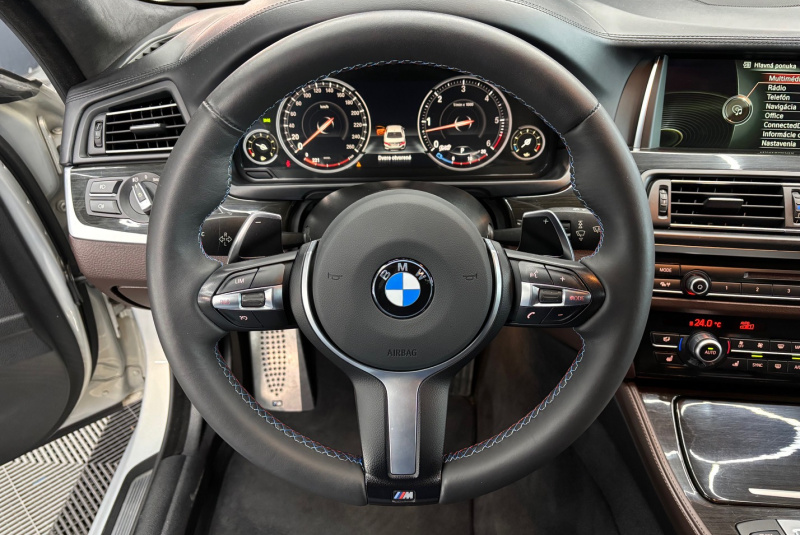 Ponuka vozidiel / BMW Rad 5 535d xDrive M-PACKET - video Ponuka vozidiel / BMW Rad 5 535d xDrive M-PACKET - video