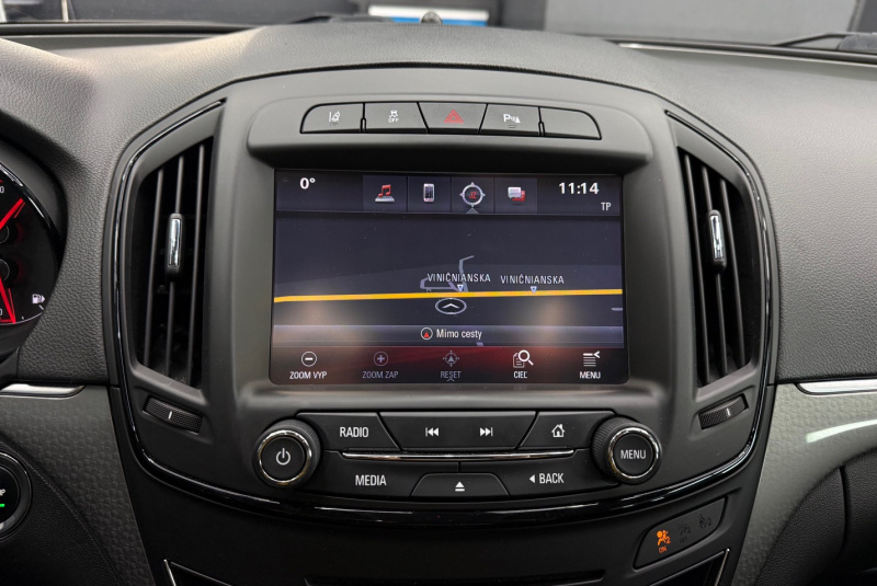Ponuka vozidiel / Opel Insignia ST 1.6 CDTI 136k S S Innovation AT6 - video Ponuka vozidiel / Opel Insignia ST 1.6 CDTI 136k S S Innovation AT6 - video