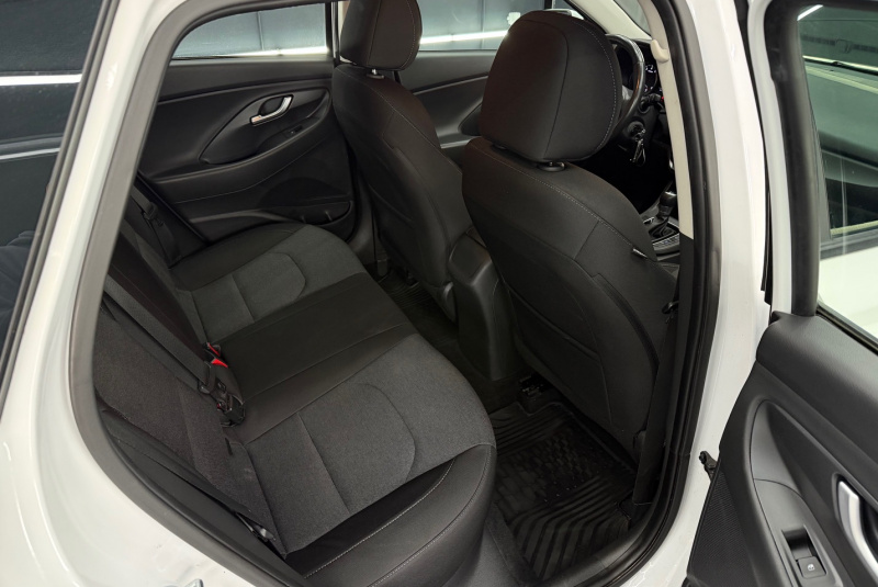 Ponuka vozidiel / Hyundai i30 CW 1.5 T-GDi mHEV Family DCT - video Ponuka vozidiel / Hyundai i30 CW 1.5 T-GDi mHEV Family DCT - video
