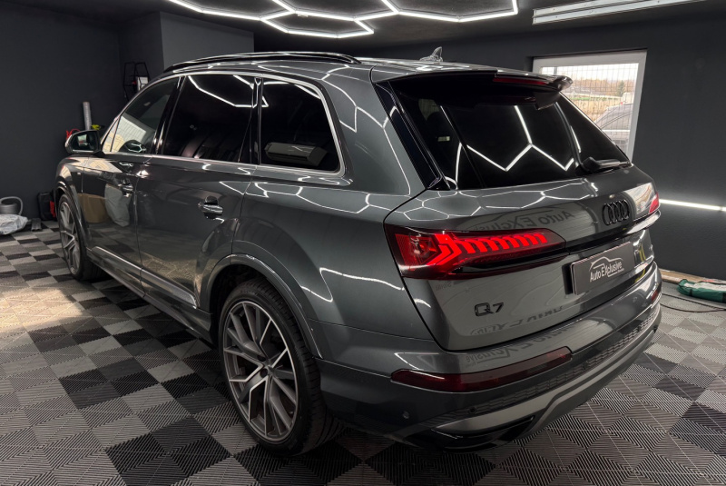Ponuka vozidiel / Audi Q7 50 TDI QUATTRO TIPTRONIC S-LINE - video Ponuka vozidiel / Audi Q7 50 TDI QUATTRO TIPTRONIC S-LINE - video