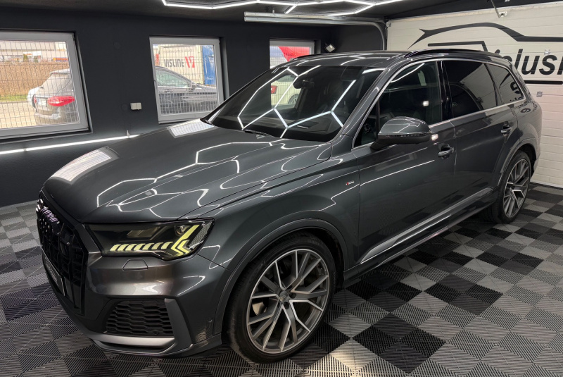 Ponuka vozidiel / Audi Q7 50 TDI QUATTRO TIPTRONIC S-LINE - video Ponuka vozidiel / Audi Q7 50 TDI QUATTRO TIPTRONIC S-LINE - video