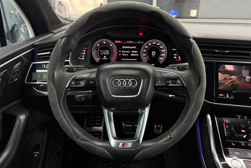 Ponuka vozidiel / Audi Q7 50 TDI QUATTRO TIPTRONIC S-LINE - video Ponuka vozidiel / Audi Q7 50 TDI QUATTRO TIPTRONIC S-LINE - video
