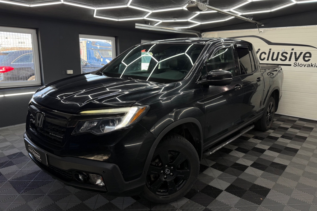 Ponuka vozidiel / Honda Ridgeline 3.5 V6 Black Edition - video Ponuka vozidiel / Honda Ridgeline 3.5 V6 Black Edition - video