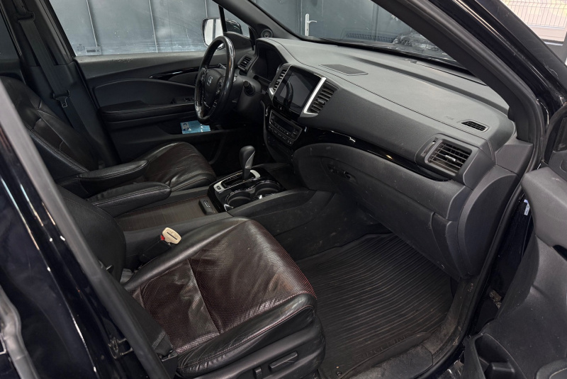 Ponuka vozidiel / Honda Ridgeline 3.5 V6 Black Edition - video Ponuka vozidiel / Honda Ridgeline 3.5 V6 Black Edition - video