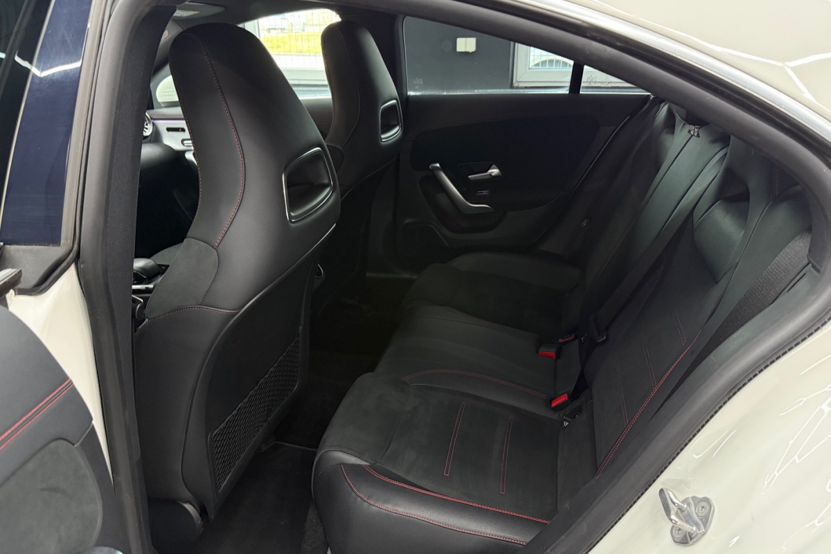 Ponuka vozidiel / Mercedes-Benz CLA Kupé 180 A/T - video Ponuka vozidiel / Mercedes-Benz CLA Kupé 180 A/T - video