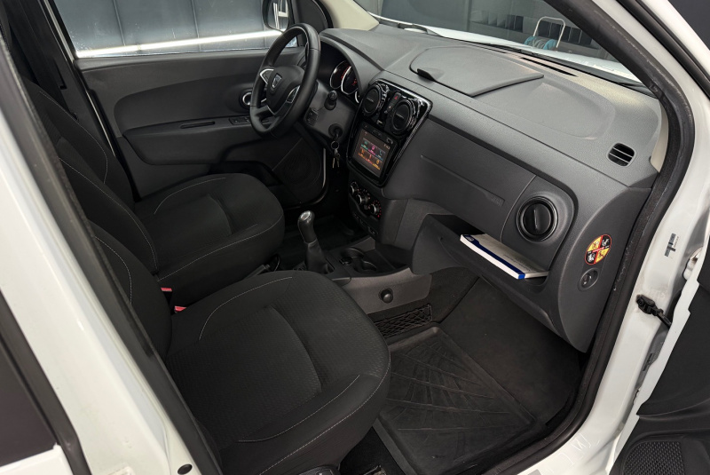 Ponuka vozidiel / Dacia Lodgy 1.6 SCe Access - video Ponuka vozidiel / Dacia Lodgy 1.6 SCe Access - video
