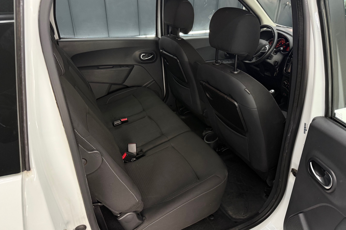 Ponuka vozidiel / Dacia Lodgy 1.6 SCe Access - video Ponuka vozidiel / Dacia Lodgy 1.6 SCe Access - video