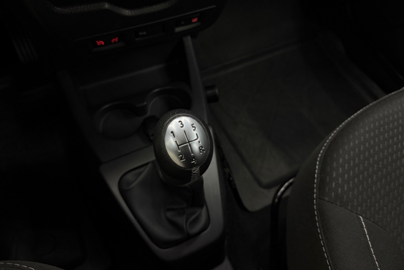 Ponuka vozidiel / Dacia Lodgy 1.6 SCe Access - video Ponuka vozidiel / Dacia Lodgy 1.6 SCe Access - video