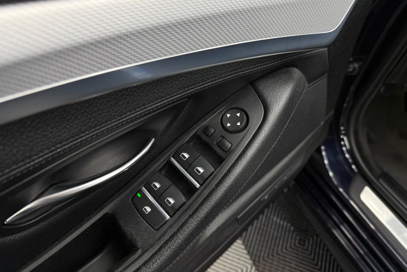 Ponuka vozidiel / BMW Rad 5 530d xDrive - video Ponuka vozidiel / BMW Rad 5 530d xDrive - video