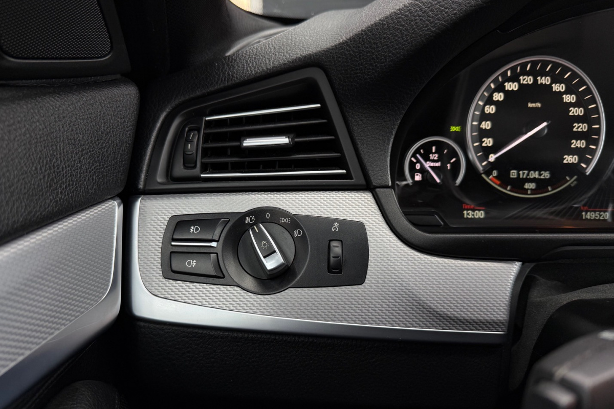 Ponuka vozidiel / BMW Rad 5 530d xDrive - video Ponuka vozidiel / BMW Rad 5 530d xDrive - video