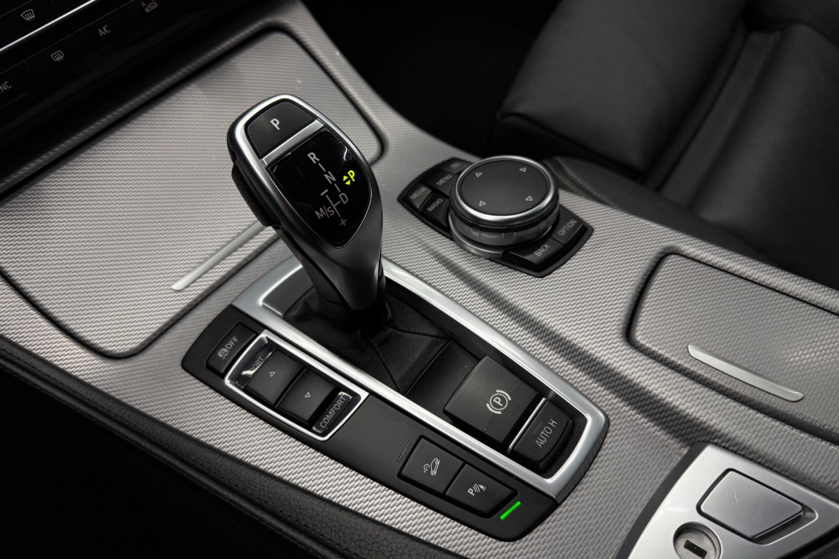 Ponuka vozidiel / BMW Rad 5 530d xDrive - video Ponuka vozidiel / BMW Rad 5 530d xDrive - video