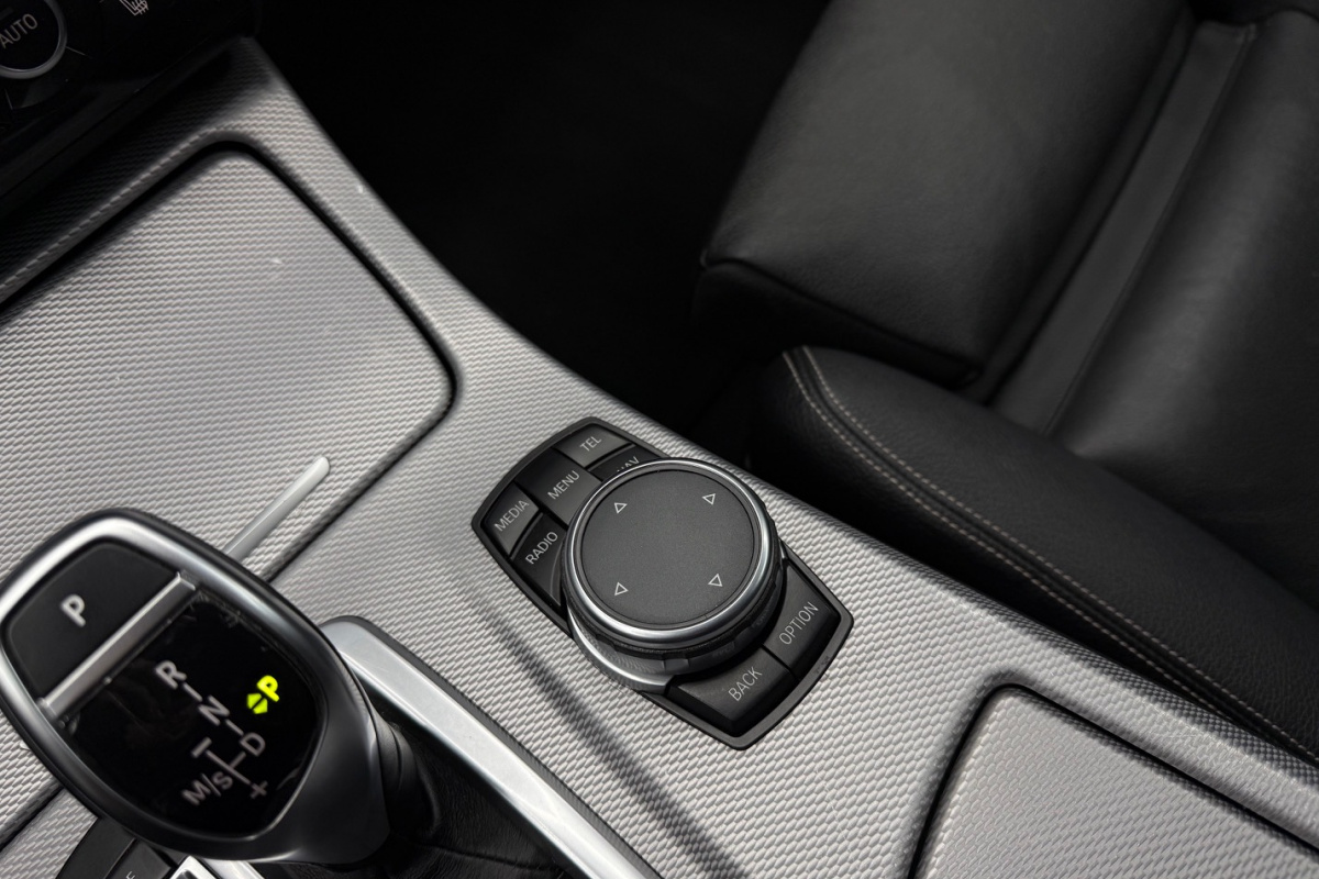 Ponuka vozidiel / BMW Rad 5 530d xDrive - video Ponuka vozidiel / BMW Rad 5 530d xDrive - video