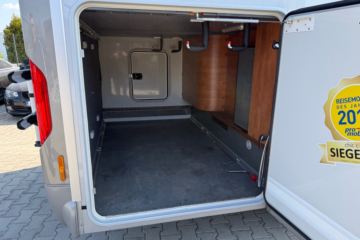 Ponuka vozidiel / Carthago Chic C-Line 2.3 Automat - video Ponuka vozidiel / Carthago Chic C-Line 2.3 Automat - video