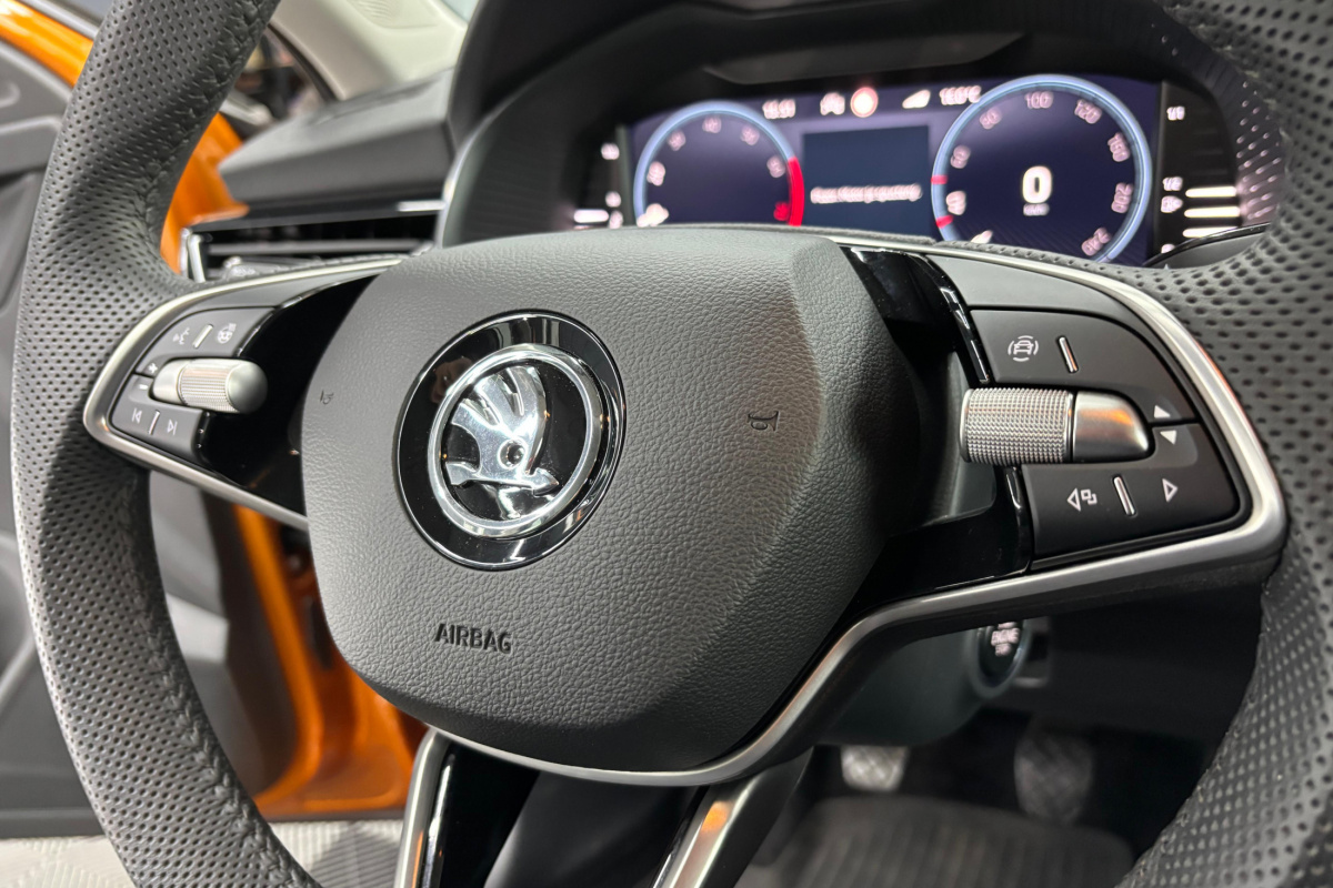 Ponuka vozidiel / Škoda Kamiq 1.0 TSI Drive Plus - video Ponuka vozidiel / Škoda Kamiq 1.0 TSI Drive Plus - video
