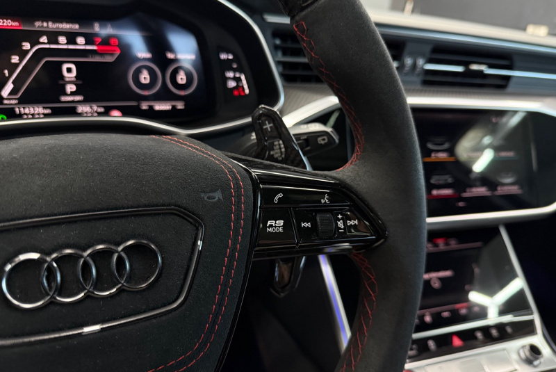 Ponuka vozidiel / Audi RS6 Avant 4.0 TFSI Quattro Full Carbon Akrapovic - video Ponuka vozidiel / Audi RS6 Avant 4.0 TFSI Quattro Full Carbon Akrapovic - video