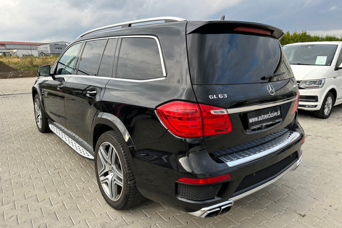 Ponuka vozidiel / Mercedes-Benz GL 63 AMG 4MATIC - video