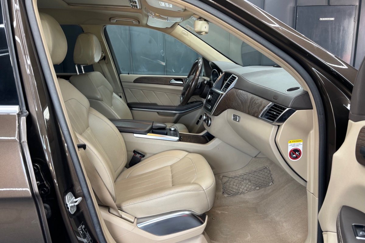 Ponuka vozidiel / Mercedes-Benz GL 350 CDI BlueTEC 4MATIC - video Ponuka vozidiel / Mercedes-Benz GL 350 CDI BlueTEC 4MATIC - video