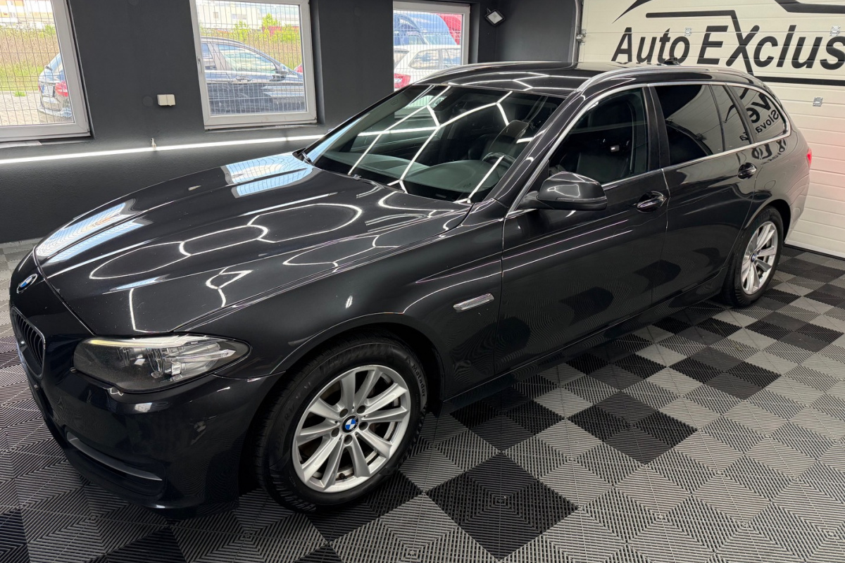 Ponuka vozidiel / BMW Rad 5 Touring 530d - video Ponuka vozidiel / BMW Rad 5 Touring 530d - video