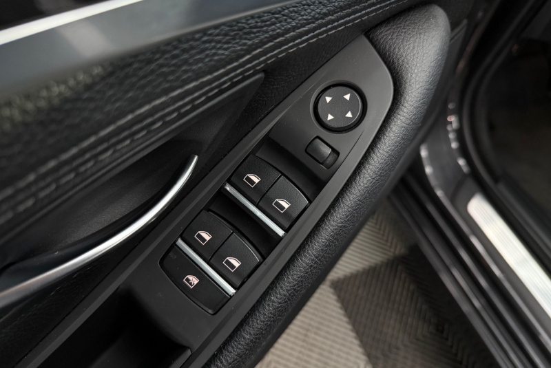 Ponuka vozidiel / BMW Rad 5 Touring 530d - video Ponuka vozidiel / BMW Rad 5 Touring 530d - video