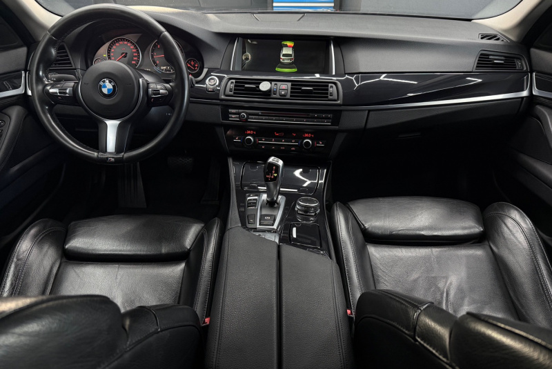 Ponuka vozidiel / BMW Rad 5 Touring 530d - video Ponuka vozidiel / BMW Rad 5 Touring 530d - video