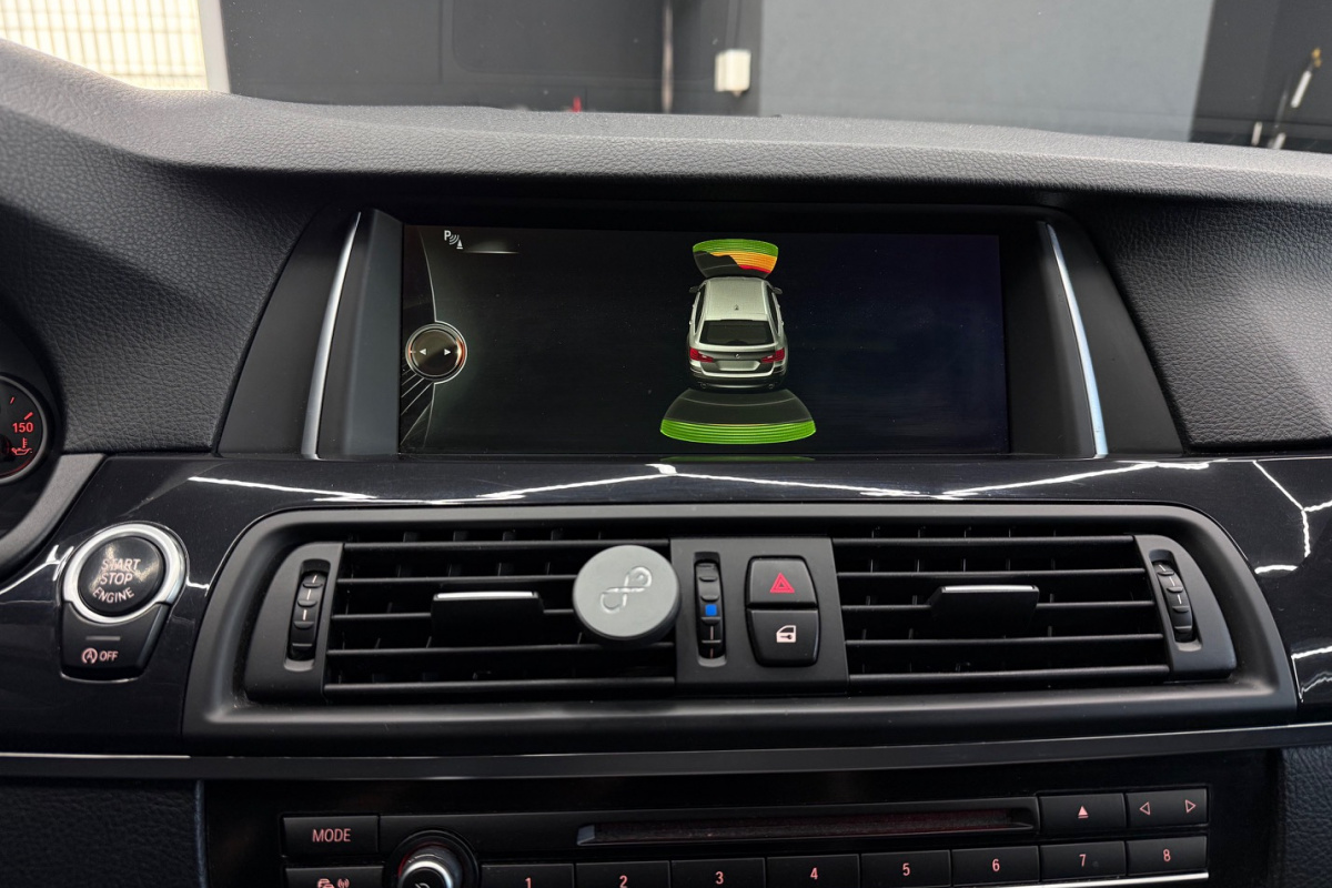 Ponuka vozidiel / BMW Rad 5 Touring 530d - video Ponuka vozidiel / BMW Rad 5 Touring 530d - video