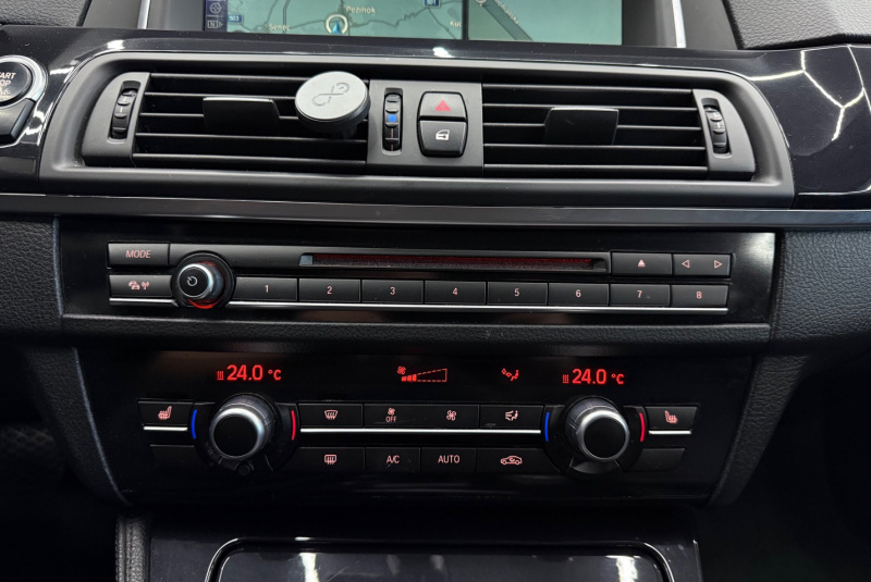 Ponuka vozidiel / BMW Rad 5 Touring 530d - video Ponuka vozidiel / BMW Rad 5 Touring 530d - video