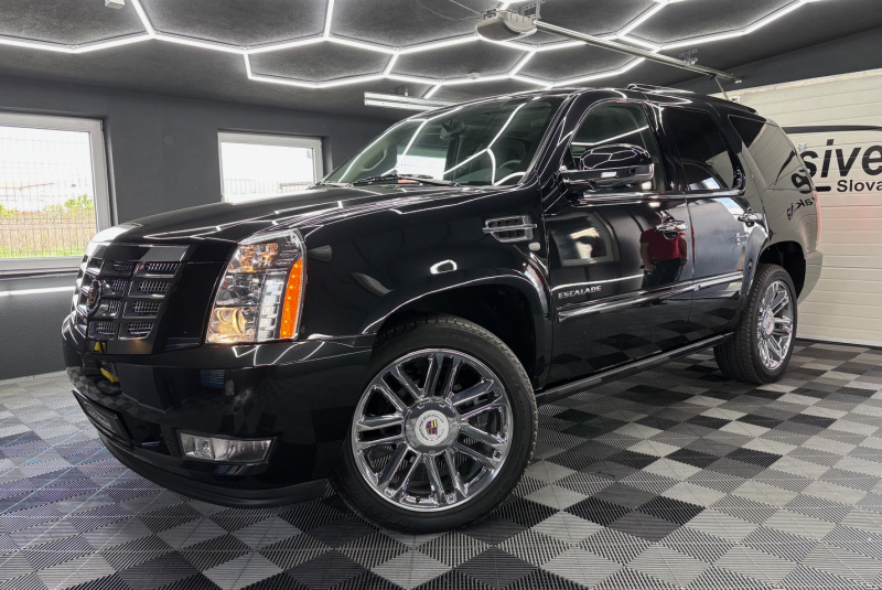 Ponuka vozidiel / Cadillac Escalade 6.2 V8 Platinum Edition A/T - video Ponuka vozidiel / Cadillac Escalade 6.2 V8 Platinum Edition A/T - video