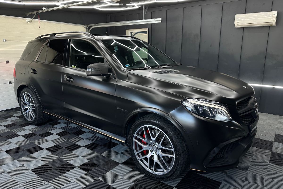 Ponuka vozidiel / Mercedes-Benz GLE SUV Mercedes-AMG 63 S 4matic A/T - video