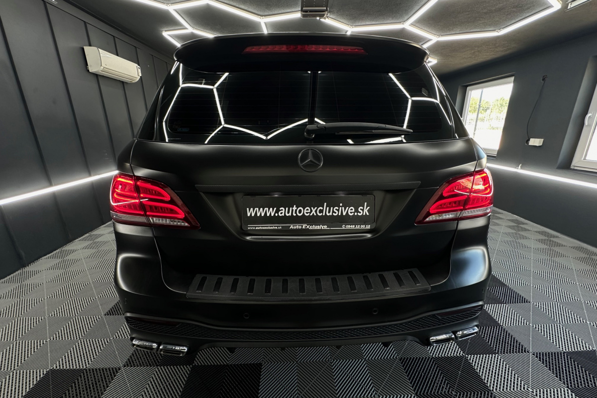 Ponuka vozidiel / Mercedes-Benz GLE SUV Mercedes-AMG 63 S 4matic A/T - video