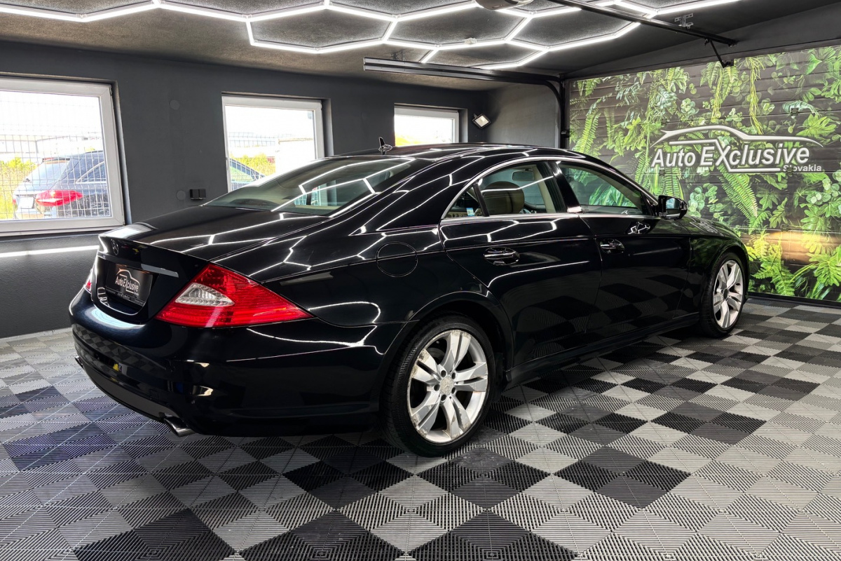 Ponuka vozidiel / Mercedes-Benz CLS Kupé 320 CDI - video Ponuka vozidiel / Mercedes-Benz CLS Kupé 320 CDI - video
